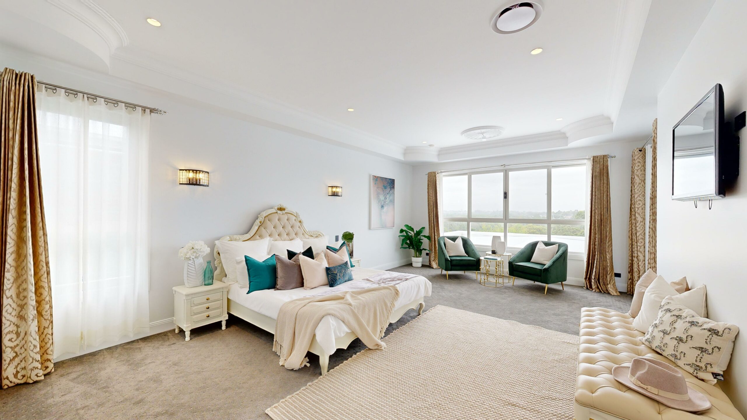 luxury bedroom