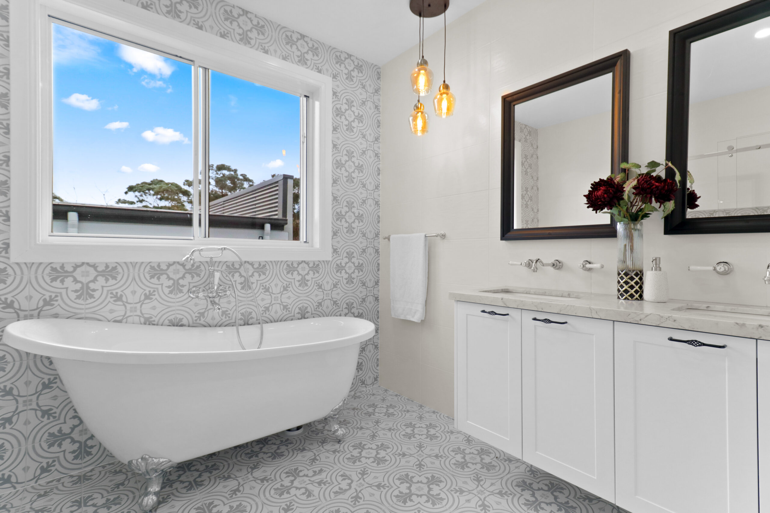 Bath of Deepwater Circuit, North Kellyville NSW, built by BOREC HOMES PTY LTD